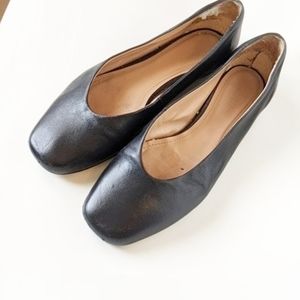 BARNEY'S  NEW YORK flats